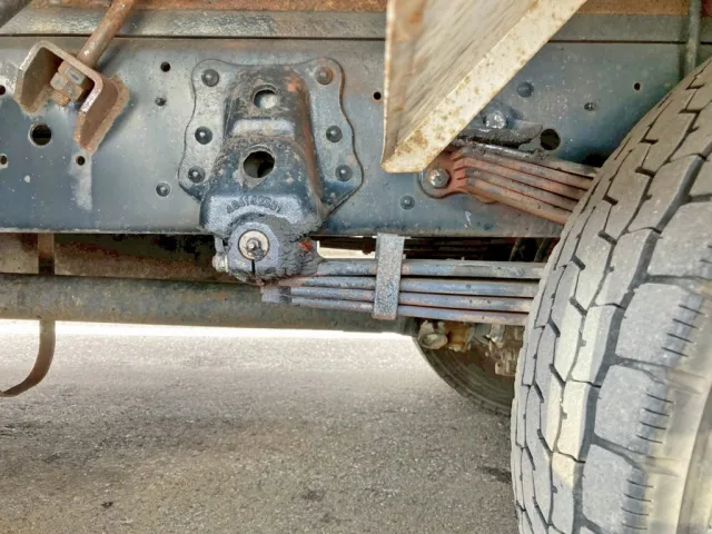 リーフサスです。|日野 レンジャー BDG-FJ7JKWAの写真7