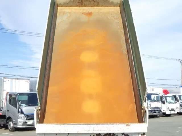 床の状態です。|UDトラックス クオン 2PG-CW5ALの写真15