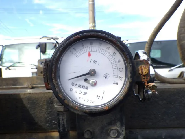 自重計の状態です。|UDトラックス クオン 2PG-CW5ALの写真21