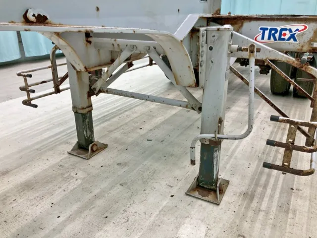 脚は手動式です。|トレクス  CTB32002の写真25