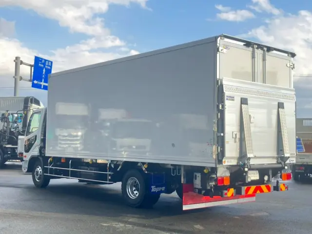三菱 ファイター 2KG-FK72F(2WD)の写真3