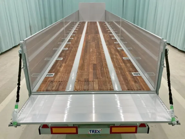 床は板張りです。|トレクス  PFB34114の写真10