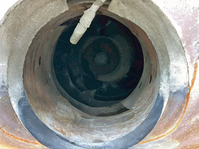 全箇所の洗浄装置に詰まりがあります。(ドラム内部)|日野 プロフィア QPG-FS1AKDAの写真14