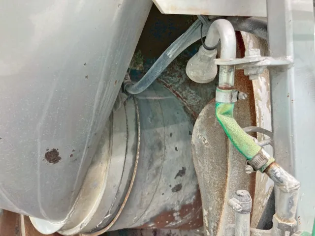 全箇所の洗浄装置に詰まりがあります。(ブレード部)|日野 プロフィア QPG-FS1AKDAの写真15