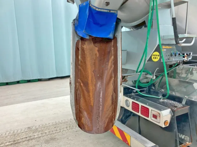 シュートの状態です。|日野 プロフィア QPG-FS1AKDAの写真19