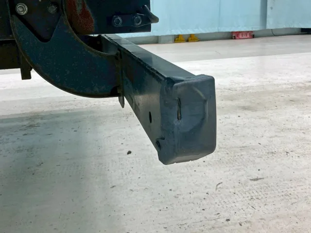 リヤバンパー助手席側にヘコミがあります。|日野 レンジャー 2KG-FE2ABGの写真16