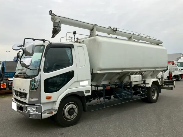 三菱 ファイター 2KG-FK62FZの写真1