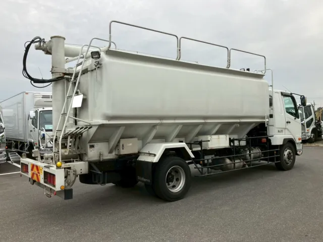 三菱 ファイター 2KG-FK62FZの写真4