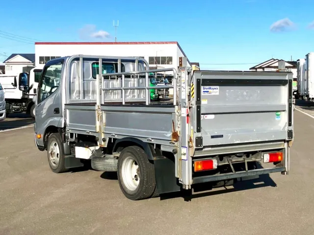 日野 デュトロ TKG-XZU675M(4WD)の写真4