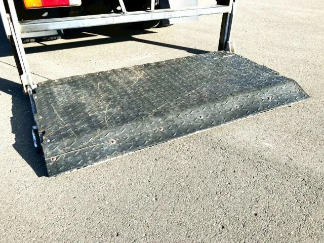 ゲートのステージ状態です。|日野 デュトロ TKG-XZU675M(4WD)の写真9