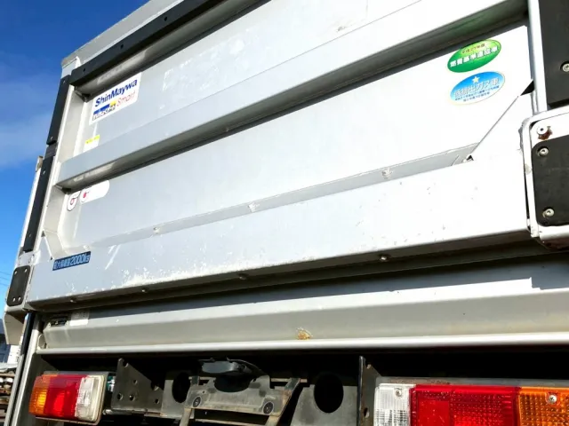 ゲート周りに少々キズがあります。|日野 デュトロ TKG-XZU675M(4WD)の写真33