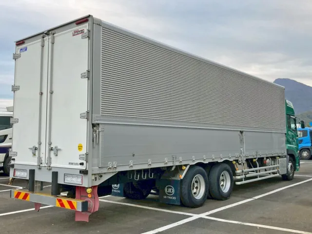 UDトラックス クオン 2PG-CD5CAの写真4