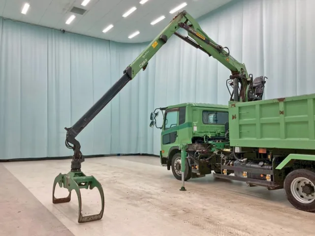 クレーンは3段です。|UDトラックス コンドル QDG-PW39Lの写真19