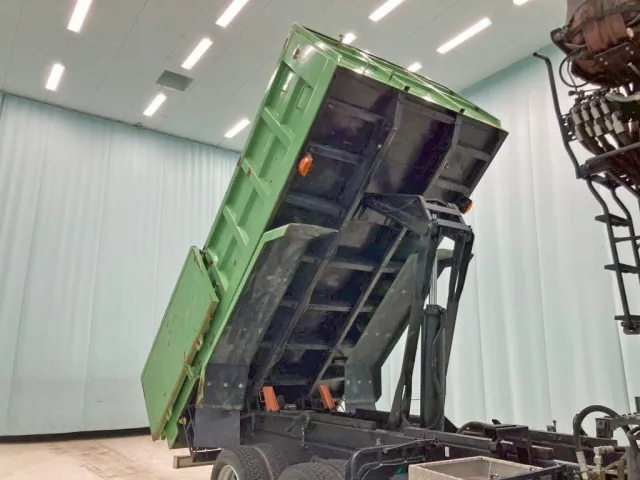 UDトラックス コンドル QDG-PW39Lの写真28