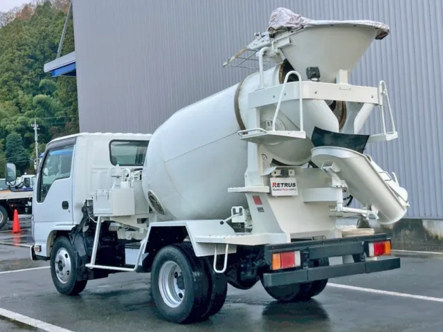 いすゞ エルフ TPG-NKR85N(2WD)の写真3