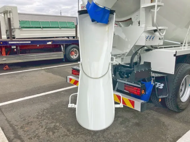 シュートの状態です。|三菱 スーパーグレート 2KG-FV80GXの写真13