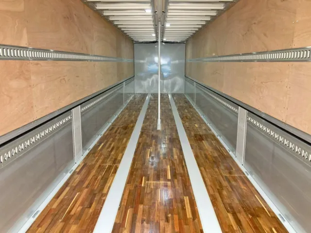 床は板張りです。|トレクス  PFB34118の写真11