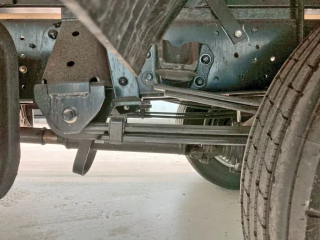 リーフサスです。|日野 デュトロ 2KG-XZU712M(2WD)の写真5