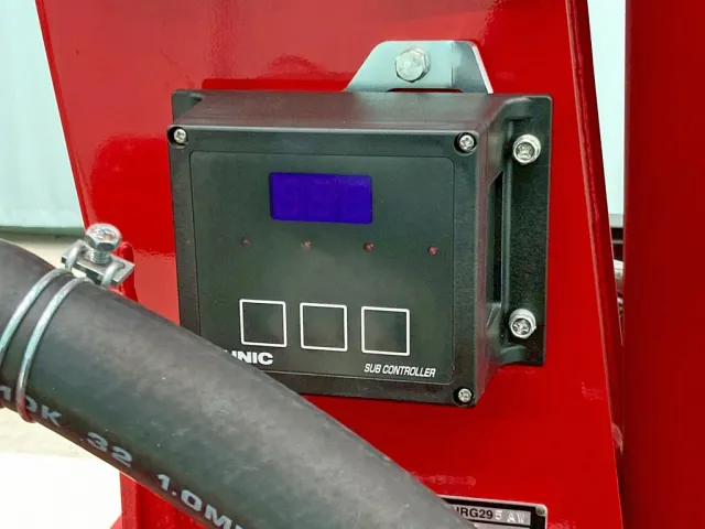 高さ制限装置付きです。|日野 デュトロ 2KG-XZU712M(2WD)の写真14