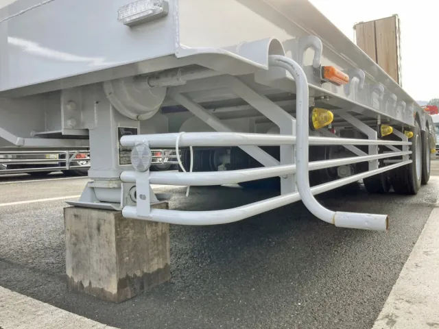 補助脚は脱着式のハンドルで操作します。|トレクス PLR430CMの写真23