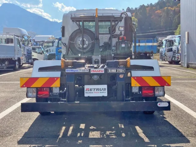 リヤ周りの状態です。|いすゞ フォワード 2RG-FRR90S4(2WD)の写真16