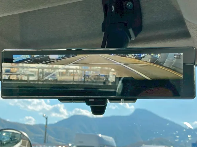 液晶バックモニター付きです。|いすゞ フォワード 2RG-FRR90S4(2WD)の写真19