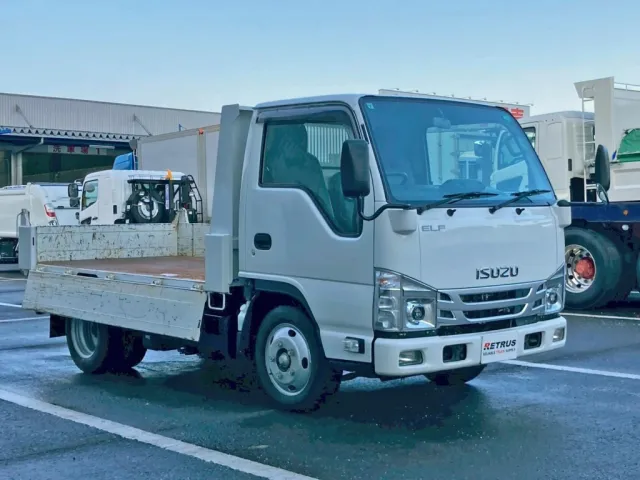 いすゞ エルフ 2RG-NJR88AN(2WD)の写真2