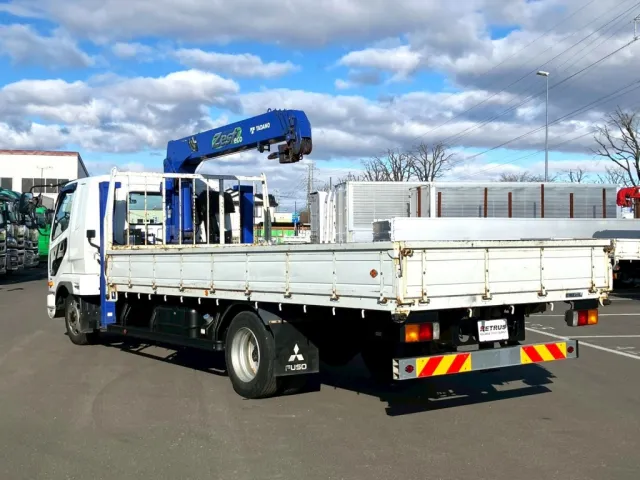 三菱 ファイター 2KG-FK62F(2WD)の写真3