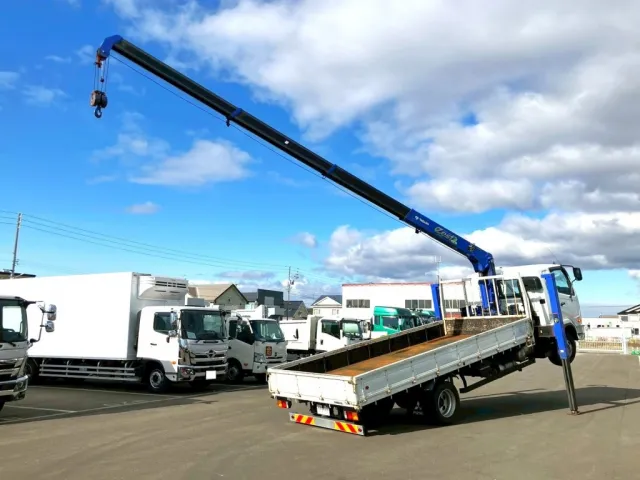 三菱 ファイター 2KG-FK62F(2WD)の写真4