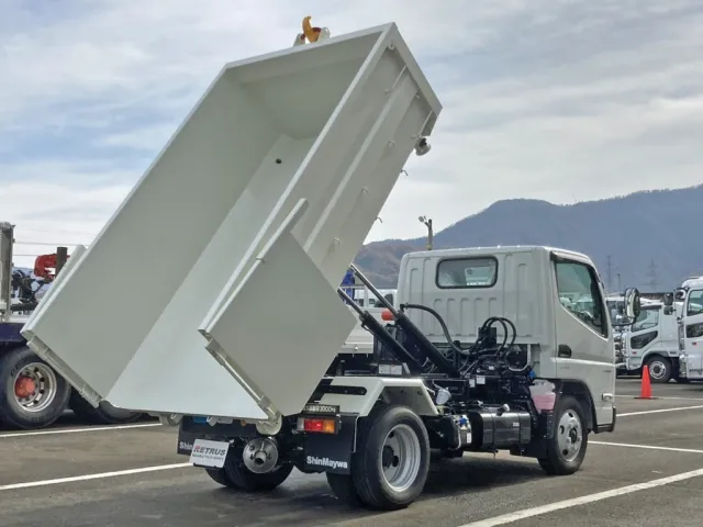 ダンプアップ時の状態です。|三菱 キャンター 2RG-FBAV0(2WD)の写真5