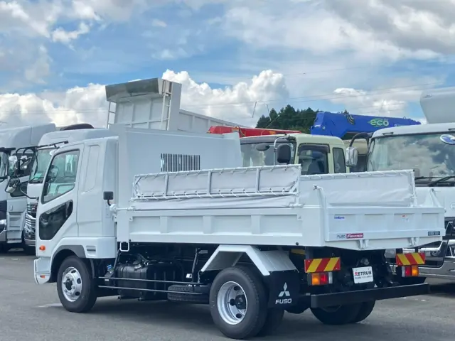 三菱 ファイター 2KG-FK62F(2WD)の写真5