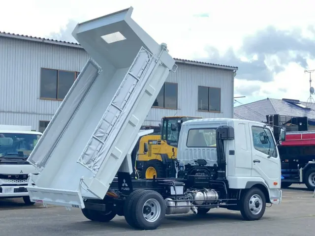 三菱 ファイター 2KG-FK62F(2WD)の写真7