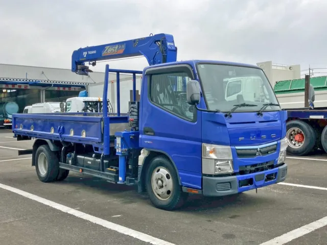 三菱 キャンター 2PG-FEAV0(2WD)の写真2