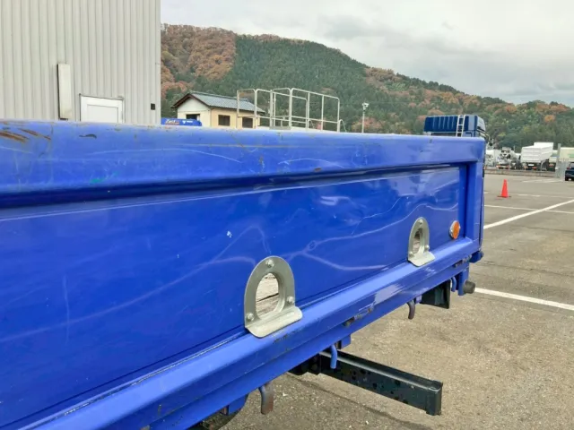 三菱 キャンター 2PG-FEAV0(2WD)の写真19