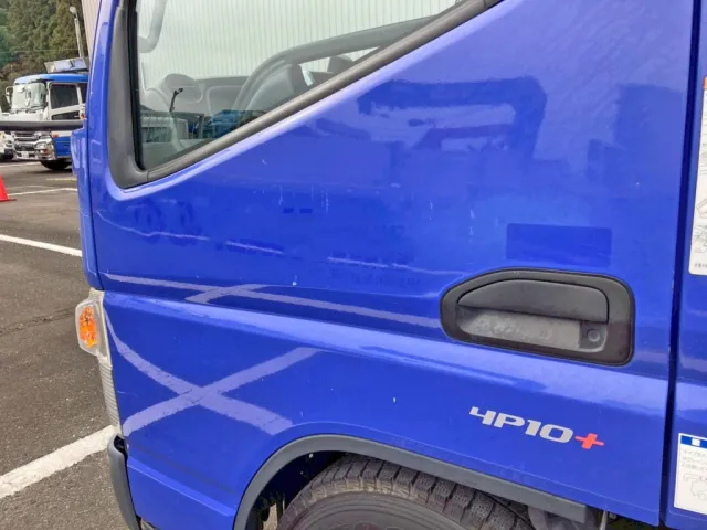 三菱 キャンター 2PG-FEAV0(2WD)の写真21