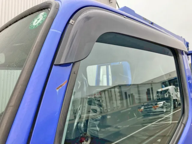 三菱 キャンター 2PG-FEAV0(2WD)の写真22
