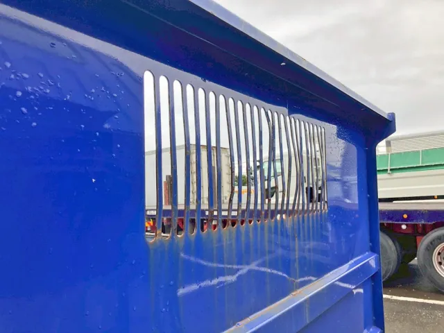 三菱 キャンター 2PG-FBA30(2WD)の写真12