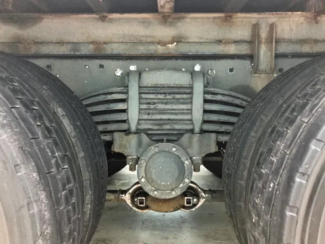 リーフサスです。|三菱 ファイター LDG-FQ62Fの写真7