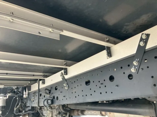 シャーシとネタの状態です。|日野 レンジャー 2KG-FC2ABA(2WD)の写真6