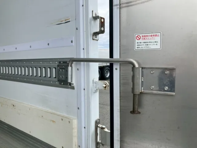 ストッパーの状態です。|日野 レンジャー 2KG-FC2ABA(2WD)の写真10