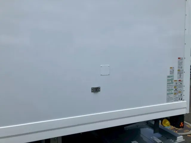 助手席側ボディー上部にキズがあります。|日野 レンジャー 2KG-FC2ABA(2WD)の写真30