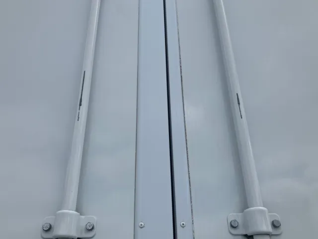 リヤ扉のロックバーにキズがあります。|日野 レンジャー 2KG-FC2ABA(2WD)の写真36