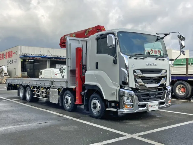 いすゞ ギガ 2PG-CYH77Dの写真2