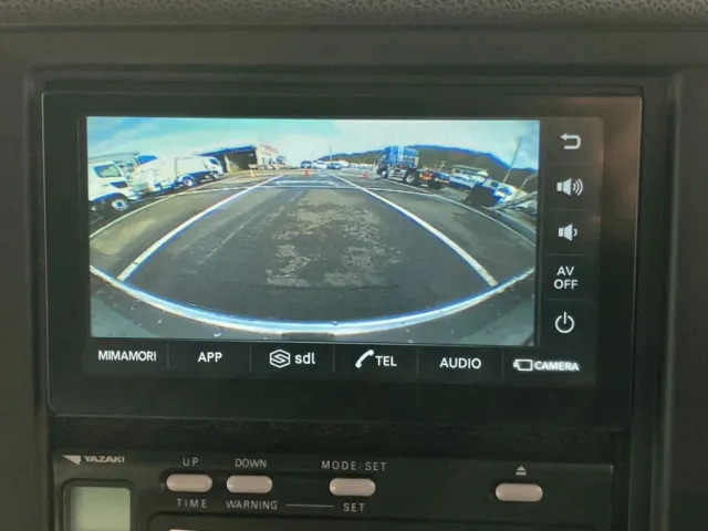 液晶バックモニター付きです。|いすゞ ギガ 2PG-CYH77Dの写真28