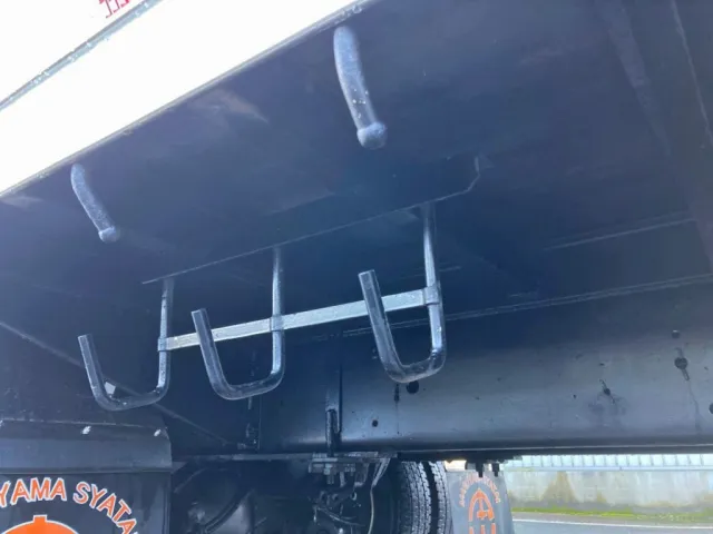 いすゞ フォワード 2KG-FVZ60U2の写真6