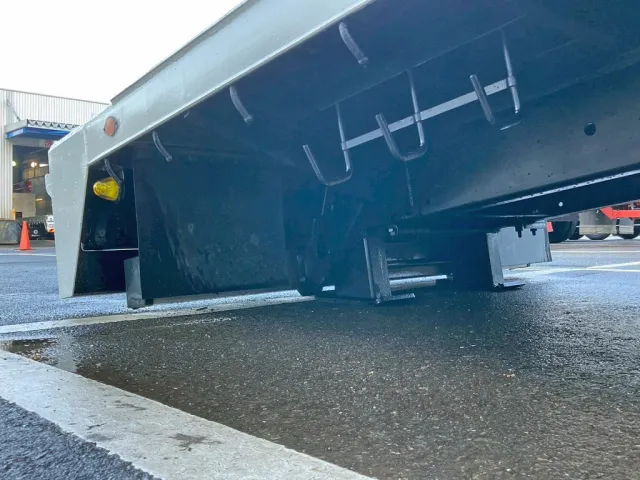 いすゞ フォワード 2KG-FVZ60U2の写真16