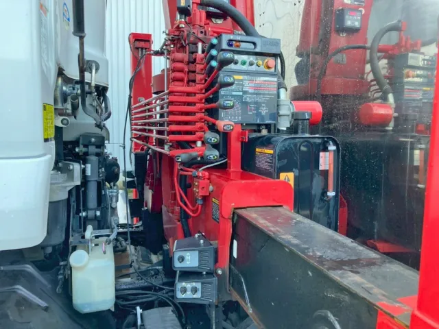 いすゞ フォワード 2KG-FVZ60U2の写真24