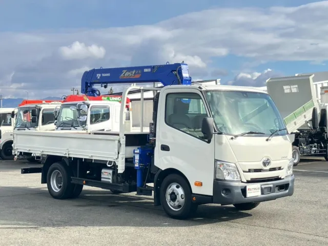 トヨタ カゼット 2RG-XZU712(2WD)の写真2