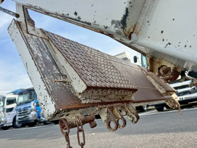 日野 デュトロ 2RG-XZU600T(2WD)の写真16