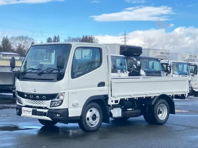 三菱 キャンター 2RG-FBA20(2WD)の写真1
